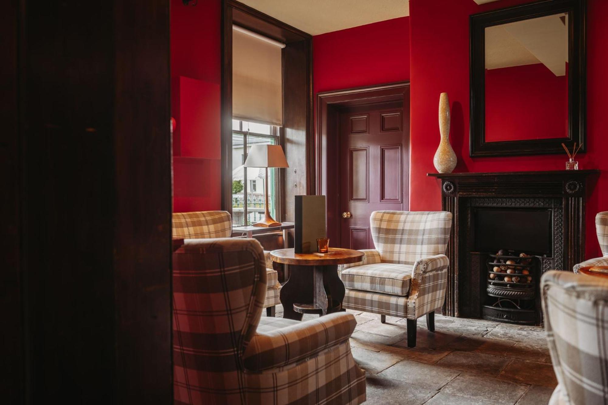 Old Orleton Inn Wellington  Bagian luar foto